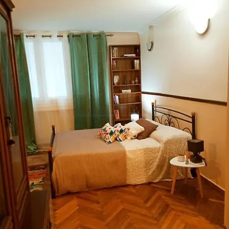 Romantic Ideal For Women!