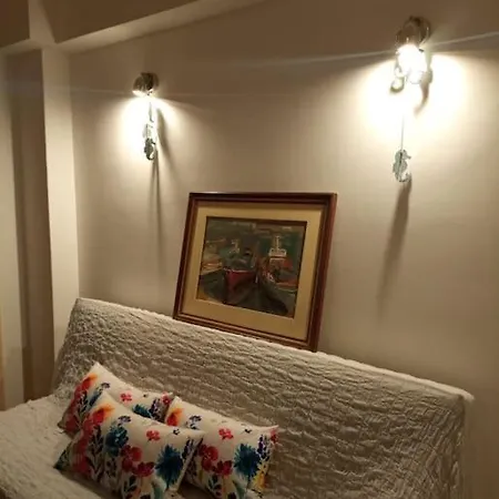 Romantic Ideal For Women! * Athens