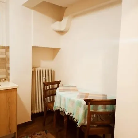 Apartment Romantic Ideal For Women!
